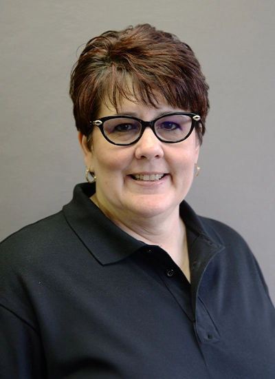 LeAnn Carpenter's headshot.