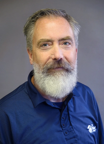 Dana Korkki's headshot.